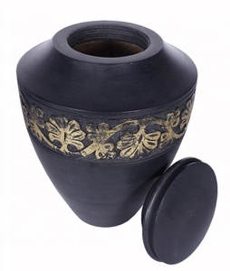 Urna de cremación de diseño negro de madera - Product Image 2