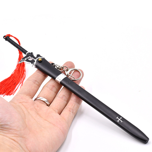 Porte-clés épée de jouet anime en alliage de zinc, modèle Elucidator 23 cm, avec fourreau escamotable, inspiré du <span class=keywords><strong>jeu</strong></span> <span class=keywords><strong>SAO</strong></span> - Nouveauté ! - Product Image 1