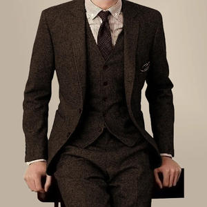Traje <span class=keywords><strong>de</strong></span> hombre <span class=keywords><strong>de</strong></span> <span class=keywords><strong>alta</strong></span> <span class=keywords><strong>costura</strong></span>, chaqueta, chaleco, pantalones <span class=keywords><strong>de</strong></span> tres piezas <span class=keywords><strong>de</strong></span> negocios Casual boda banquete novio padrino traje - Product Image 1