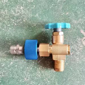 Vannes de réduction de pression haute pression 20 MPa pour cylindres en acier QF-40B (azote, argon, oxygène) ; Vannes de maintien de pression QF-40A - Product Image 1