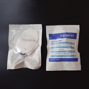 <span class=keywords><strong>Kit</strong></span> médical jetable de démarrage IV avec turniquet d'étiquette de tampon de préparation de pansement IV pour l'opération chirurgicale - Product Image 1