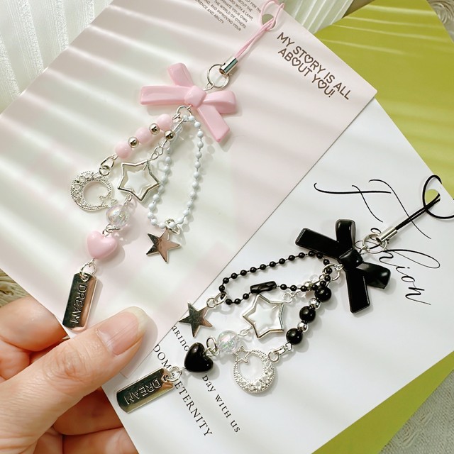 Gothic Hollow Star Moon Phone Charms Keychain Bow Heart Girl Punk Chain Lanyard for IPhone Universal Anti-lost Short Strap