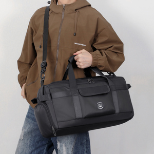 Bolsa de Viaje de Gran Capacidad, Bolsa Deportiva Multifuncional Impermeable con Compartimento para Zapatos y Separación entre Seco y Húmedo - Product Image 2