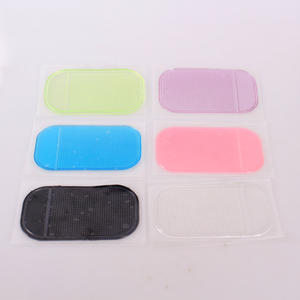 Alfombrilla Antideslizante de Silicona para Coche - Product Image 6