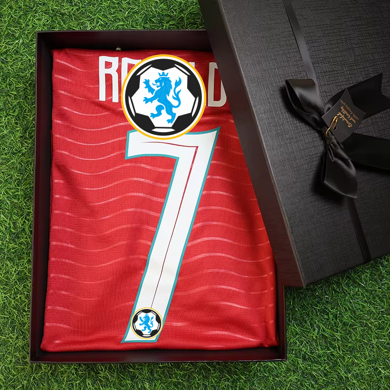 Maglia Rossa dei Fan#7 Giocatori + Patch Club World C