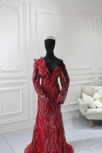 S0058T <span class=keywords><strong>Saton</strong></span> vin rouge bustier tubulaire modèle moelleux femmes robe de soirée élégante grande taille robe de mariée - Product Image 2