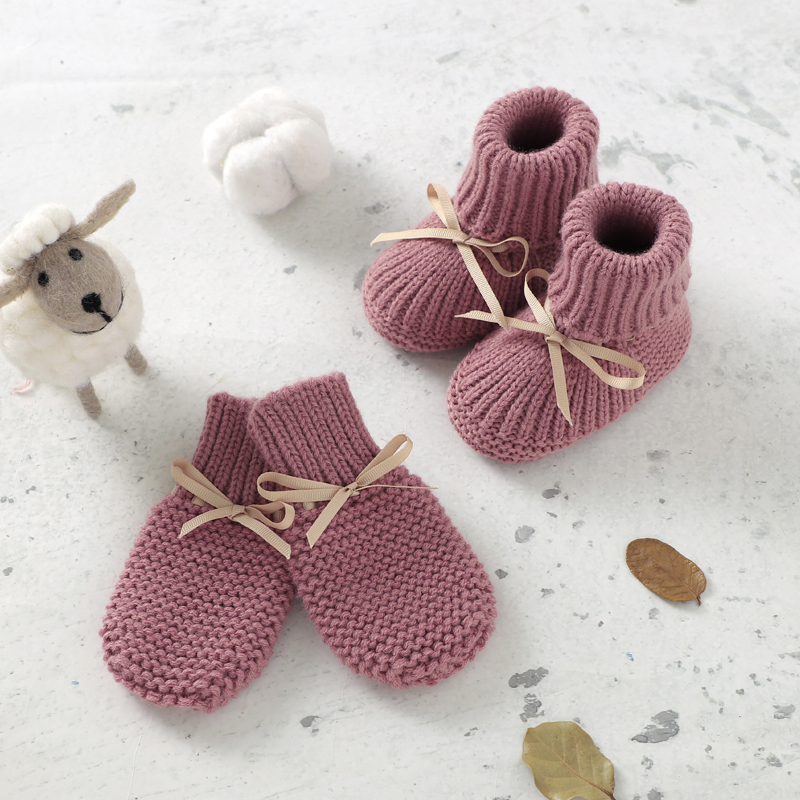 Mimixiong Wholesale Knitted Newborn Baby Shoes Gloves Solid Color Winter Warm Suit For Baby Boy Girl