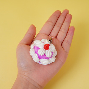 Pendentif gâteau dessert simulé en forme de crème, une pièce, pour dropshipping, ornement créatif pour sac et porte-clés, mini gâteau factice - Product Image 4