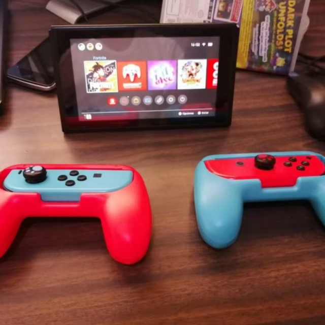 Switch Gamepad Grip for Nintendo Switch OLED Compatible Joy-Con Game Grip Handle Stand Controller Bracket for Switch Hand Girps