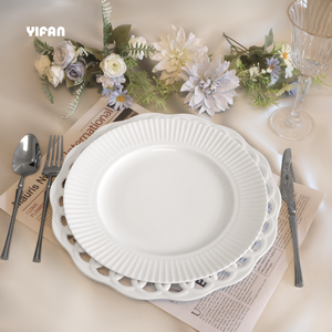 Wholesale 10.5 Inch Raised Lines Design Vintage Dinner Set for Wedding Decoration Restaurant Dishes Porcelain <b>Dinnerware</b> - Product Image 1