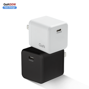 Chargeur Hi-Q Type C + USB GaN PD 30W double Port chargeurs de couleur blanche Protection contre les surcharges - Product Image 1