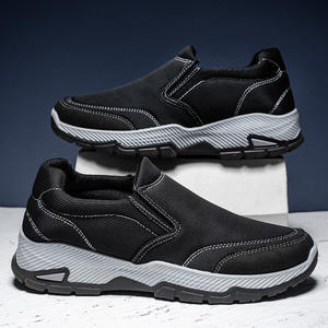 Nouvelles chaussures pour hommes, baskets décontractées robustes, légères et respirantes, chaussures de travail durables d'extérieur en une seule pièce. - Product Image 1