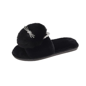 Zapatillas peludas de mujer con punta abierta de nuevo estilo al por mayor, Zapatillas de casa con calefacción plana de piel de conejo y gato barbudo para invierno, nuevas zapatillas extranjeras - Product Image 5
