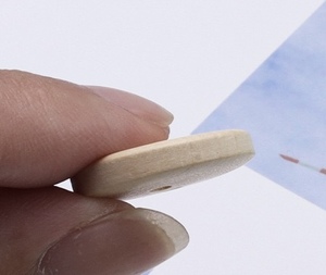 High Quality Eco-friendly <strong>Coconut</strong> <strong>Shell</strong> <strong>Buttons</strong> 2Holes/4Holes Natural Plastic Shank Style for Garments Logo Bead Decoration - Product Image 4