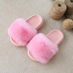 Pantuflas de verano para niños y niñas, para interiores y exteriores, suaves y cómodas, con suela de EVA, peludas, de piel sintética. - Product Image 4