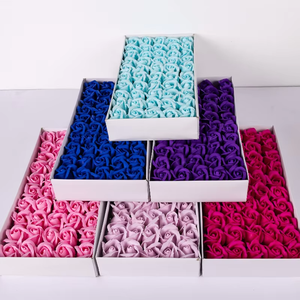 50 Pezzi/Scatola Teste di <span class=keywords><strong>Rose</strong></span> Artificiali in Sapone, Confezione Regalo, Fiori Profumati per Matrimoni e Feste, Fiori Decorativi Artificiali in Sapone - Product Image 1