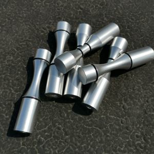 L'usinage CNC fabrique des épingles Vino personnalisées supports d'affichage de vin seaux, refroidisseurs et supports modernes toutes saisons ne supportent pas le développement durable - Product Image 6