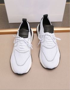 Chaussures de sport polyvalentes respirantes en tissu Fly Weave pour hommes et femmes, qualité supérieure, marque européenne 2025 - Product Image 2