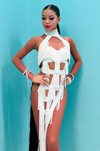 ชุดเต้นลาตินแบบใหม่จาก Vennystyle |   ชุดรัดรูปคอเชือกแบบหรูหรา ปักลายดอกไม้ ผ้ายืด/ผ้าฝ้าย ตัดเย็บอย่างประณีต - Product Image 4