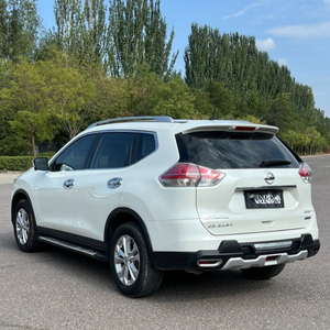 นิสสัน คิจุน เอ็กซ์เทรล ปี 2014 เครื่องยนต์ 2.0 ลิตร เกียร์อัตโนมัติ <span class=keywords><strong>รุ่น</strong></span> Comfort Edition รถมือสอง เบาะผ้า กล้องมองหลัง ยาง R17 ขับเคลื่อน 2 ล้อ สำหรับผู้ใหญ่ - Product Image 4