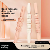Bâton de massage ergonomique à picots en forme de dents de loup pour soulager la fatigue au bureau, les tensions musculaires du cou, des épaules et du dos