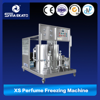 SINAEKATO usine prix parfum ligne de Production équipement filtre fonction de mélange congélation parfum Machine noyau moteur pompe