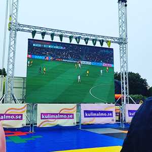 Écran LED extérieur étanche à installation rapide P3.91 500x1000mm 500x500mm Mur vidéo de location pour tournées, festivals et événements en direct - Product Image 4