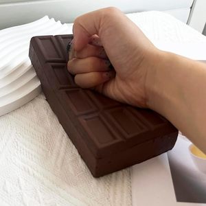 Balle anti-stress souple à remontée lente en silicone et TPE, jouet sensoriel unisexe pour enfants de 8 à 13 ans, idéal pour les fêtes - Product Image 2