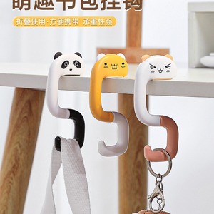 ตะขอแขวนกระเป๋าการ์ตูนน่ารัก ตะขอแขวนโต๊ะพับได้แบบพกพาสำหรับนักเรียน - Product Image 4