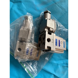 Válvula Solenoide Niscon BN-7M31-8G Ac100v 50/60Hz, Equipo de Automatización de Control Industrial - Product Image 2