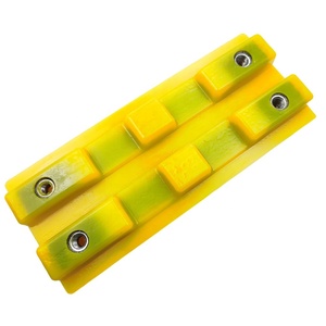 وسادة مسار طحن الطرق W2000/w215/w195 رقم 2411112، وسادة مسار بولي 300*130 مم M12 عالية الجودة - Product Image 6