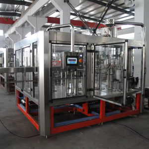 <span class=keywords><strong>Precio</strong></span> de fábrica automático Monoblock <span class=keywords><strong>3</strong></span> en 1 Agua alcalina pura Agua mineral Máquina de llenado y tapado de botellas de 1 litro - Product Image 1