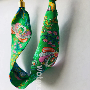 Nhà Máy Giá Boho Vòng Cổ Màu Xanh Lá Cây Và Đầy Màu Sắc Hoa In Lụa Tie Ribbon Phụ Nữ Kết Hợp Hạt Đậu Vòng Cổ - Product Image 3