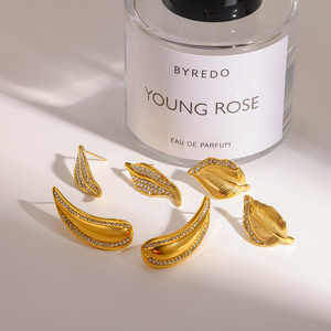 Pendientes de hoja dorada con pedrería para mujer, joyería de fiesta, accesorios de moda - Product Image 3