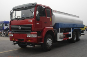 รถบรรทุกน้ำพ่นฝอย SINOTRUCK แบบปรับแต่งได้ใหม่ 10 ล้อ เครื่องยนต์ดีเซล Weichai ระบบกันสะเทือนแบบลม ขับเคลื่อน 6x4 พวงมาลัยซ้าย - Product Image 4