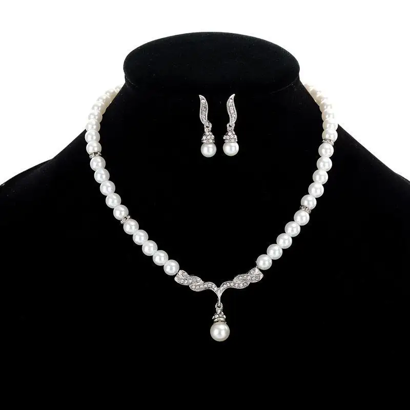 Conjuntos de collar y pendientes con colgante de perlas para mujer, juegos de joyería de boda, en oro de 18 quilates, Simple, chapado en oro