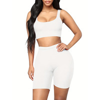 Ensemble de yoga court sans manches en nylon et élasthanne personnalisé OEM pour femmes, idéal pour la salle de sport et l'entraînement