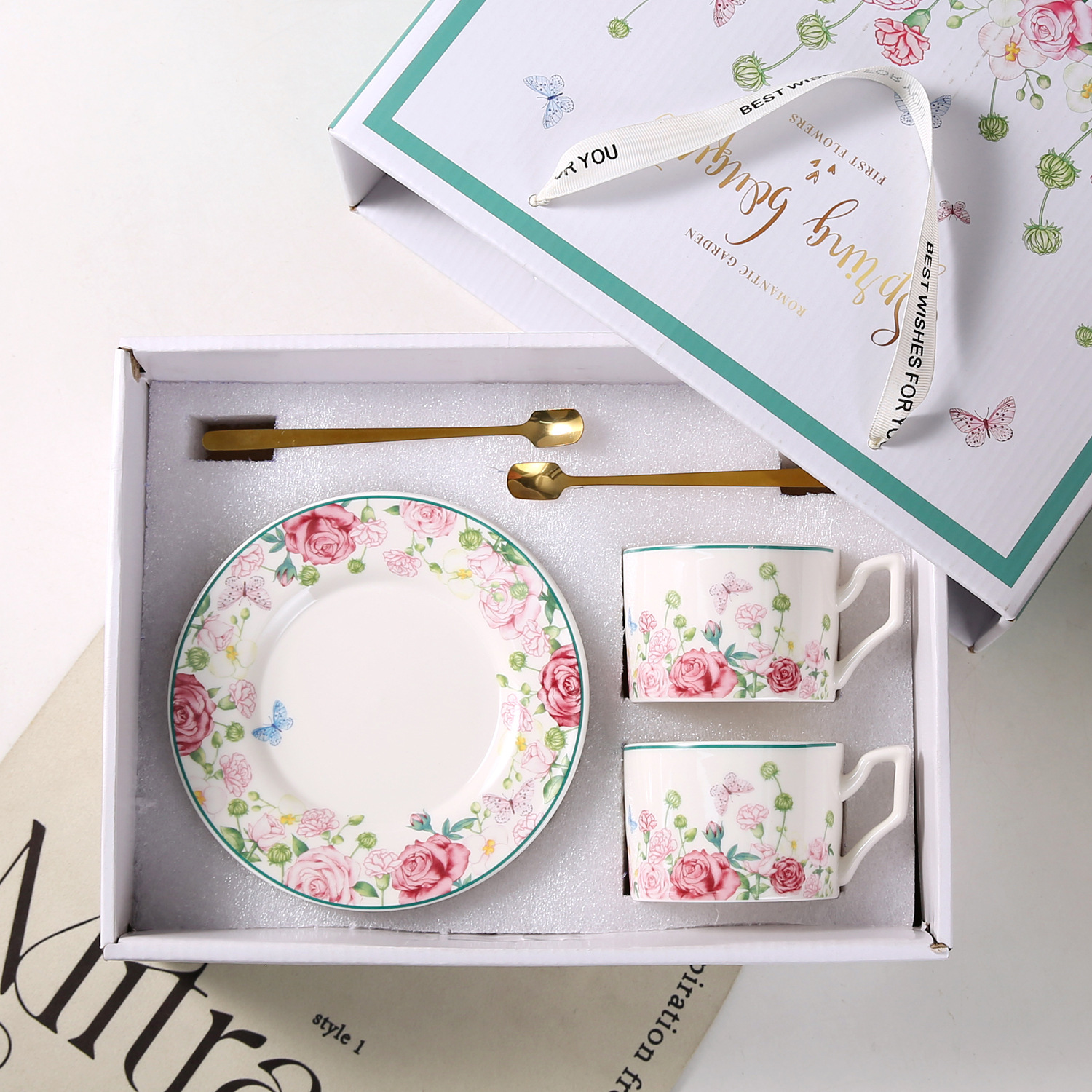 Type c 2 cups and 2 plates (24 sets per box) - 230ml