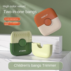 Peine de <span class=keywords><strong>peluquería</strong></span> multifuncional USB dos en uno para el hogar especial de acero inoxidable corte fino roto corte de pelo dividido para niñas - Product Image 2