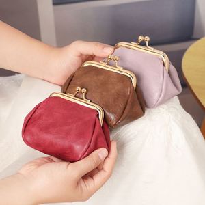 Retro Vintage Kiss Lock Design Cute Clutch Key Card Holder Simple Pu Leather <b>Small</b> Wallet With Keychain Coin <b>Purse</b> - Product Image 2