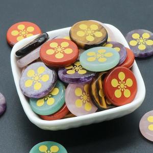 Pietra naturale cinque petali inciso cristallo curativo <span class=keywords><strong>Chakra</strong></span> bilanciamento <span class=keywords><strong>e</strong></span> generatore di energia positiva palmo tasca pietra 25mm - Product Image 4