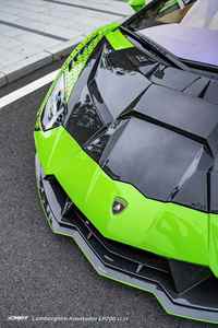 ชุดแต่งคาร์บอนไฟเบอร์แห้ง CMST Design สำหรับอัพเกรด Aventador LP700 พร้อมฝากระโปรงหน้า สเกิร์ตข้าง ดิฟฟิวเซอร์ Aventador L - Product Image 6