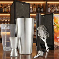 Ensemble de shakers à cocktails Boston 7 pièces en acier inoxydable avec cuillère mélangeuse, passoire et verseur – Accessoires de bar modernes et écologiques