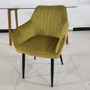 Sedia <span class=keywords><strong>da</strong></span> <span class=keywords><strong>Pranzo</strong></span> all'Ingrosso, Poltrona Imbottita di Lusso in Stile Italiano Nordico Rosa per <span class=keywords><strong>Sala</strong></span> <span class=keywords><strong>da</strong></span> <span class=keywords><strong>Pranzo</strong></span> e <span class=keywords><strong>Soggiorno</strong></span>, Adatta per Ristoranti - Product Image 4