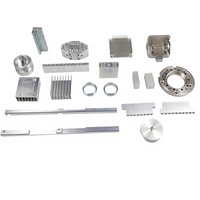 Machine de pliage de tôles métalliques CNC 3D de haute précision, services d'usinage fournis, pièces moulées sur mesure, robot