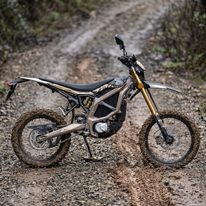 Nueva Surron 2026 Ultra 74V 60Ah 21.5kW Modo Deportivo 59MPH Motocicleta Eléctrica de Alto Rendimiento con Velocidades de hasta 80km/h para Emociones Intensas - Product Image 1