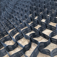 Géocell en nid d'abeille HDPE de haute qualité 50-300 mm, géogrille, géotextile pour la protection des pentes extérieures et le renforcement des routes, grille à gazon