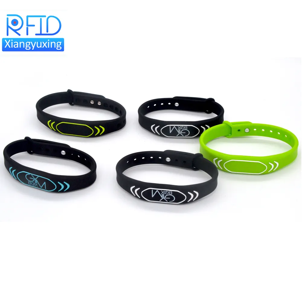 Nhà Máy Giá RFID không dùng tiền mặt thanh toán dây đeo cổ tay 13.56MHz không thấm nước NFC Silicone Vòng đeo tay