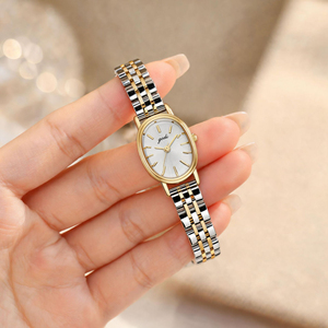 Montre ovale vintage pour femme, dorée, avec bracelet minimaliste en acier inoxydable, pour les marchés internationaux - Product Image 4