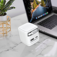 Pengisi daya Cepat portabel 65W GaN, pengisi daya Cepat 3 Port 2 tipe-c 1 USB dipasang di samping dapat ditarik untuk ponsel untuk Ipad Laptop